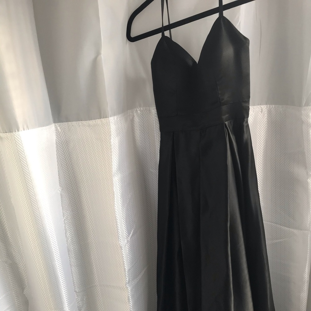 BLACK PROM DRESS (WITH SLIT) - Picture 2 of 2